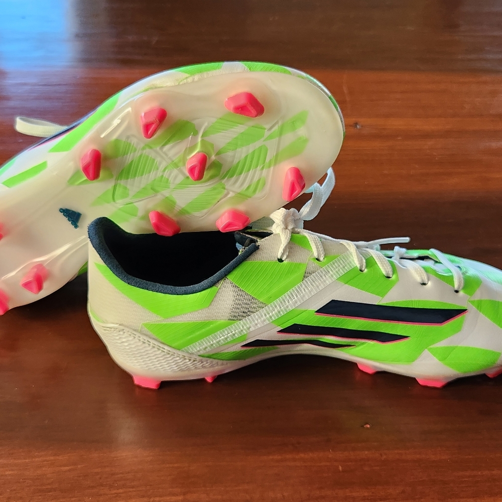 Adidas Youth F50 Adizero FG Cleats Size 4